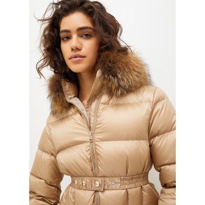 Down jacket in quilted technical fabric